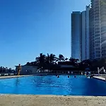 Miami Direct Access To The Beach